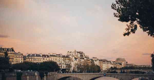 大数据包含设备数据的行业文章