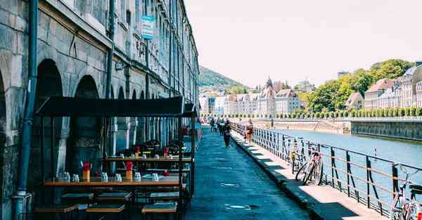 大数据包含设备数据的行业文章