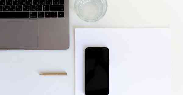 智能机器人石榴娃说吧