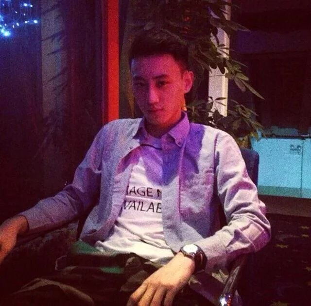管卿豪黛