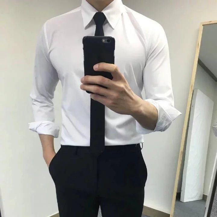 长孙枫影霭