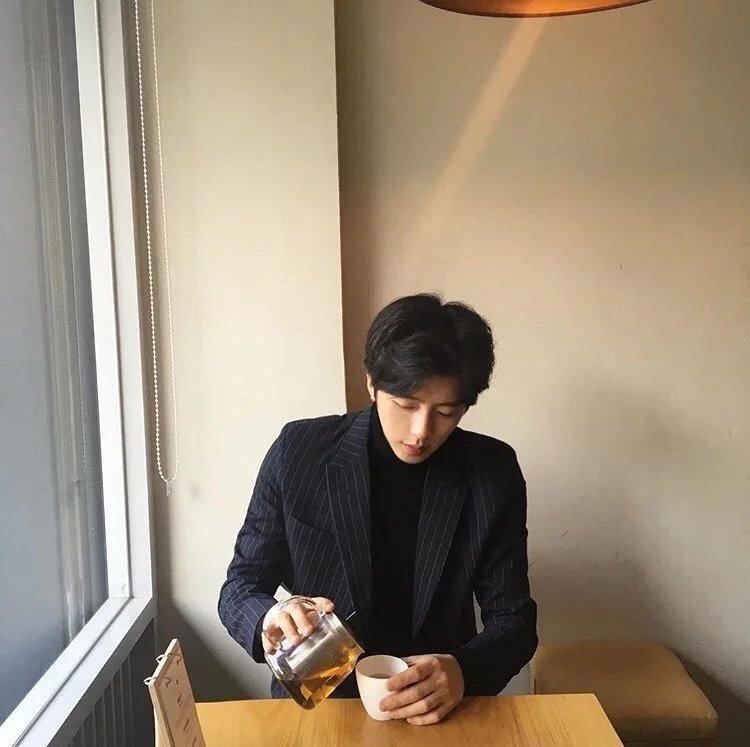 周菊程彩