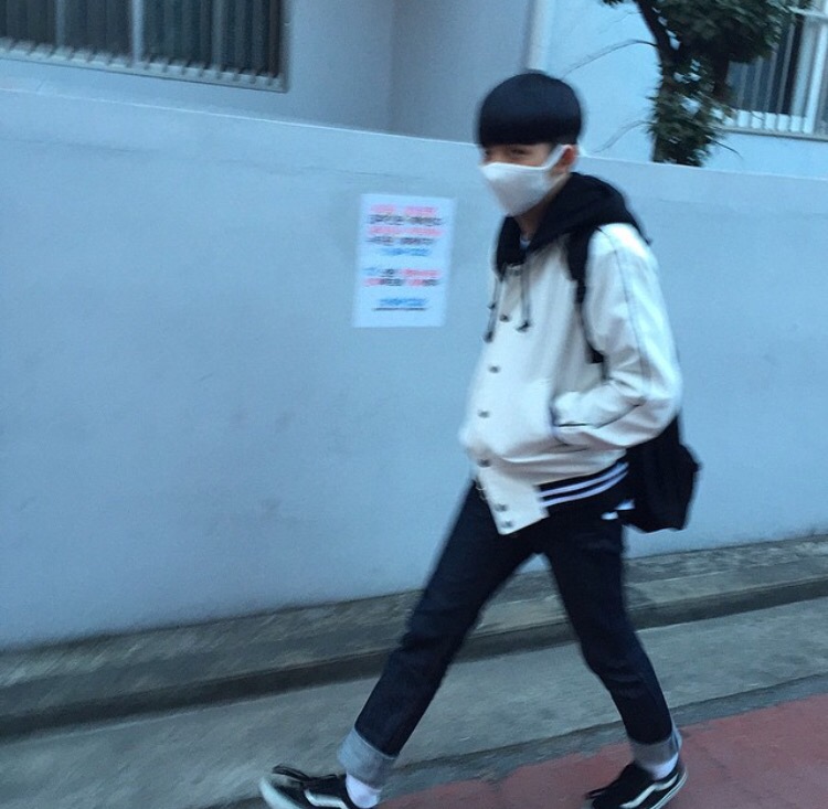 顾叶晓逸