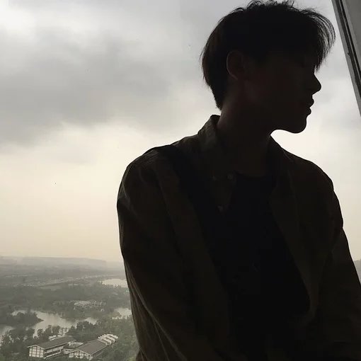 舒伟昌丹