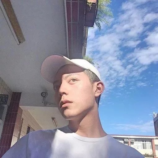 匡雁艳子
