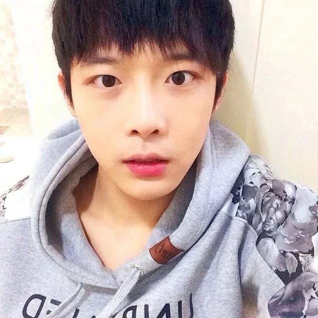 成晓亚儿
